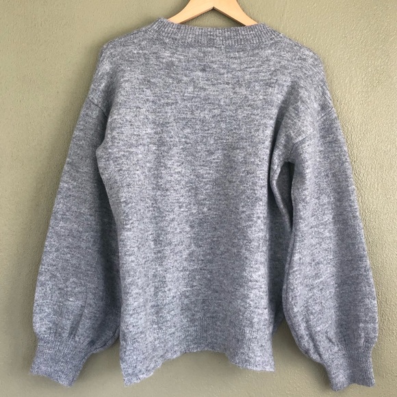 30% Wool Embroidered Floral Sweater - Picture 6 of 7